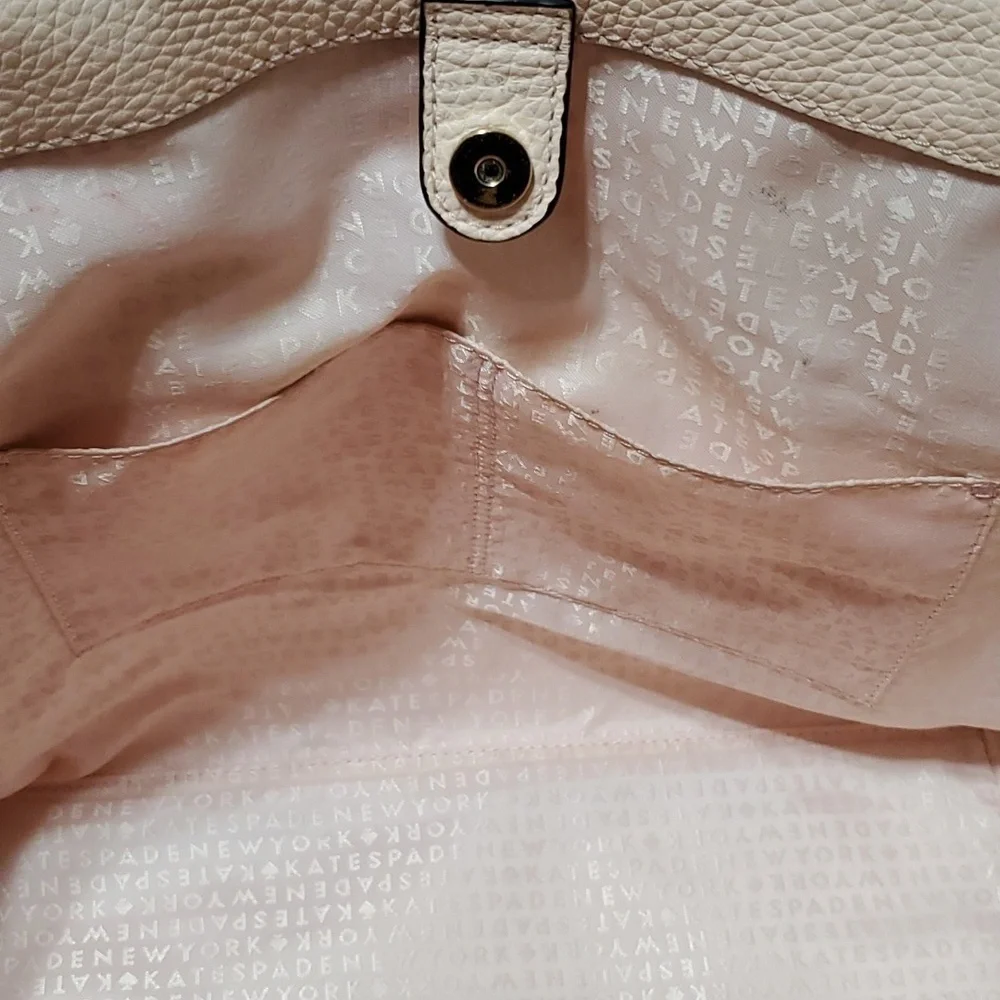 Kate spade large peachy pink and black pebbled leather tote bag